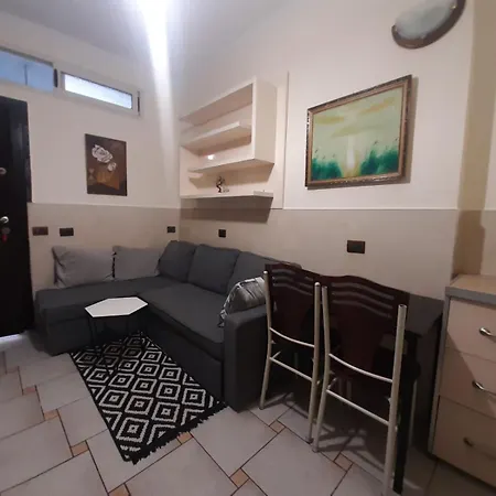 Lovely And Quite Appartament 1-4 5maji